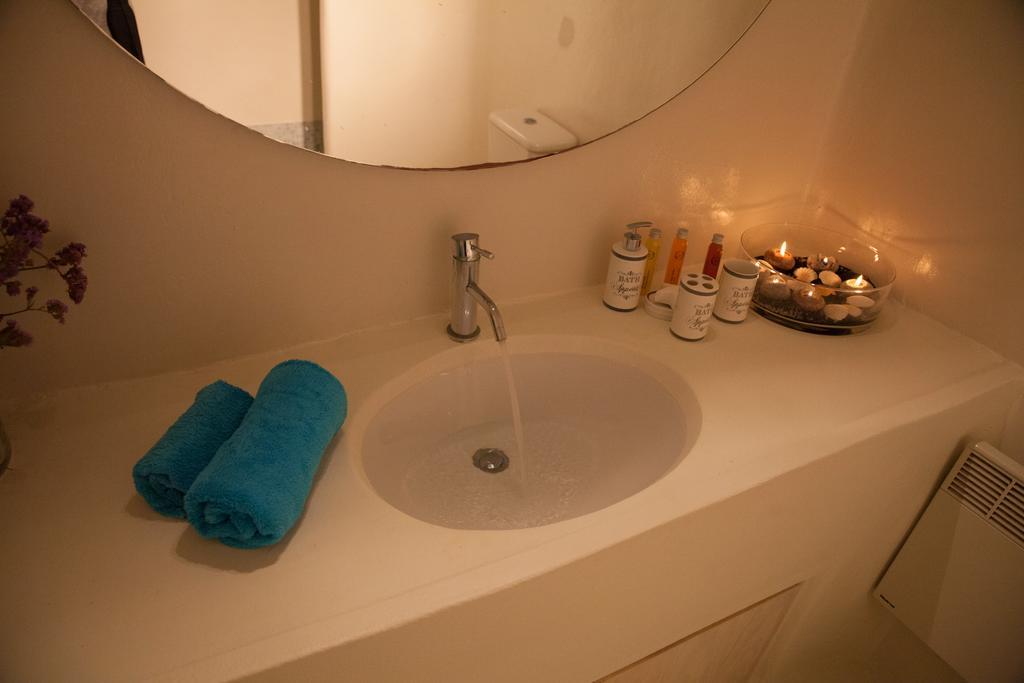 קלפטיס 3 Bedroom Cycladic Villa Lia מראה חיצוני תמונה